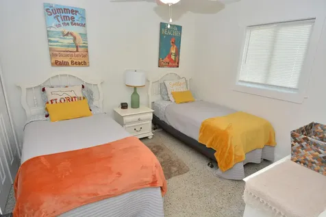 1395 Ne Flora Place Jensen Beach FL 34957