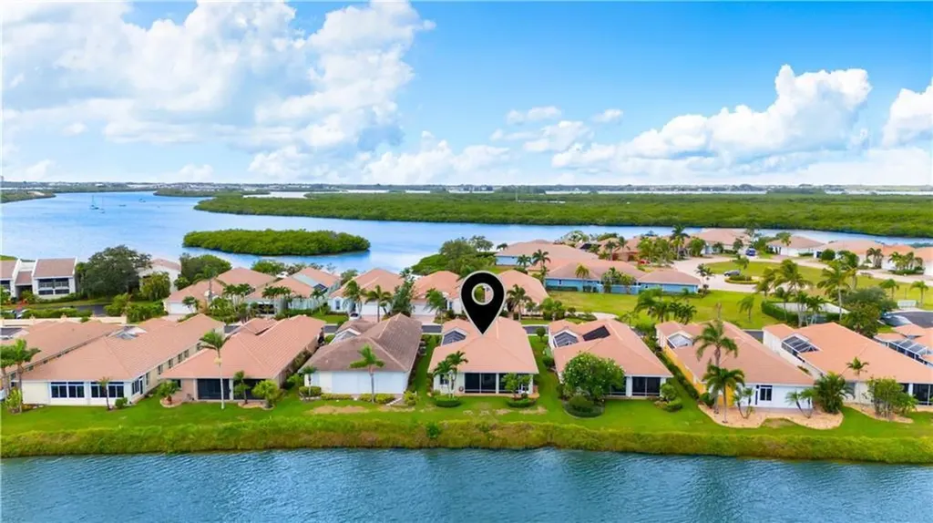 3320 Caracal Drive Hutchinson Island FL 34949