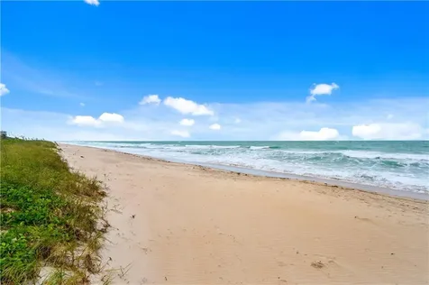 3320 Caracal Drive Hutchinson Island FL 34949