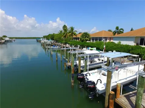3320 Caracal Drive Hutchinson Island FL 34949