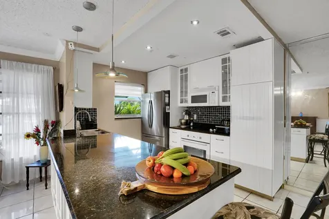 902 South Drive Delray Beach FL 33445