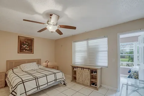 902 South Drive Delray Beach FL 33445