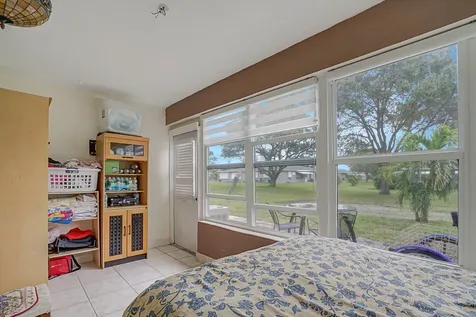 902 South Drive Delray Beach FL 33445