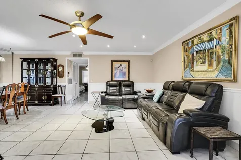 902 South Drive Delray Beach FL 33445