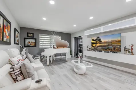 403 Northgate Court Royal Palm Beach FL 33411