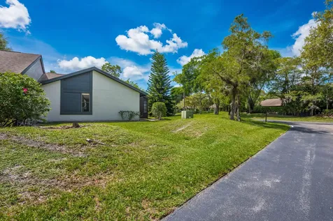 403 Northgate Court Royal Palm Beach FL 33411