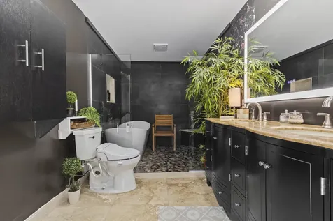 1700 Sw 72nd Avenue Plantation FL 33317