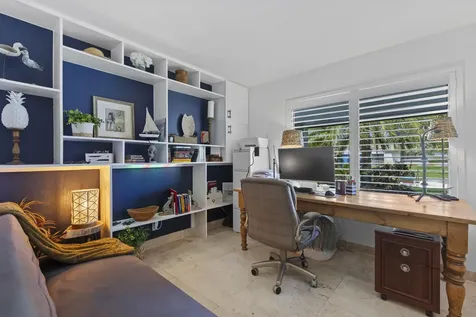 1700 Sw 72nd Avenue Plantation FL 33317