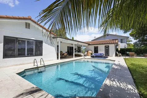 1700 Sw 72nd Avenue Plantation FL 33317