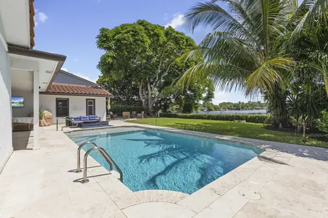 1700 Sw 72nd Avenue Plantation FL 33317