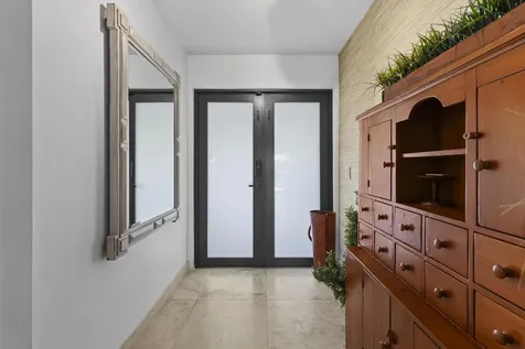 1700 Sw 72nd Avenue Plantation FL 33317