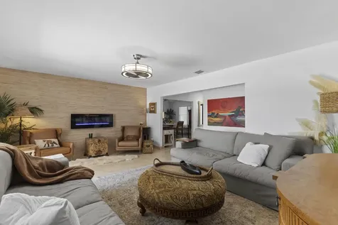 1700 Sw 72nd Avenue Plantation FL 33317