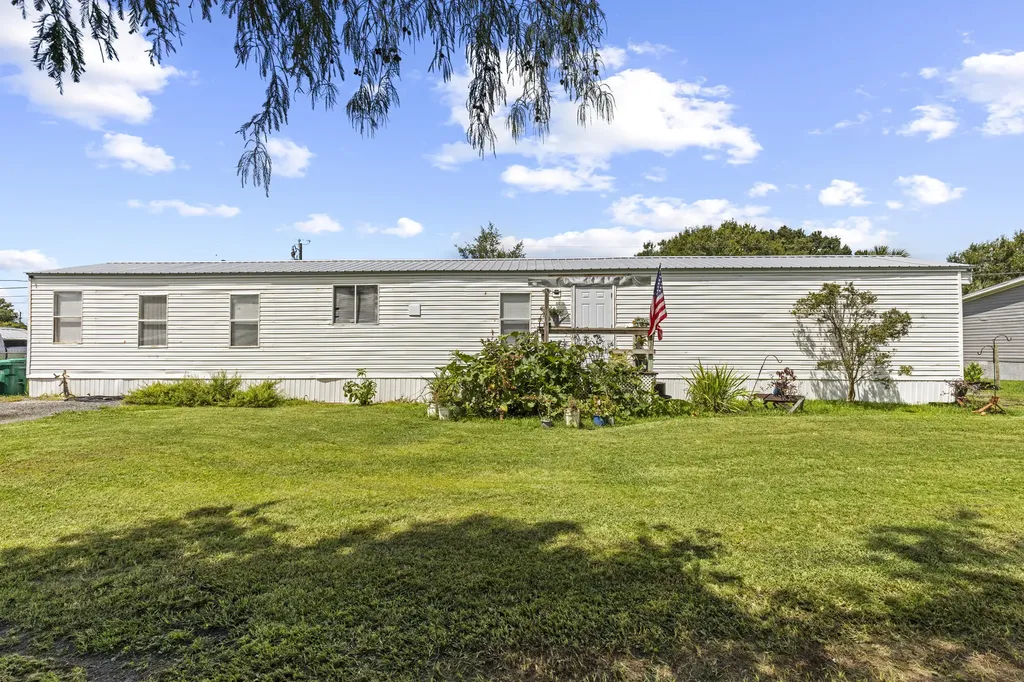 6585 Ne 7th Street Okeechobee FL 34974