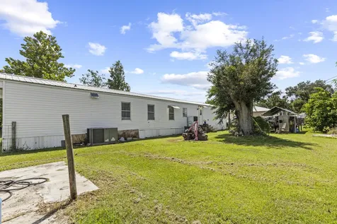 6585 Ne 7th Street Okeechobee FL 34974
