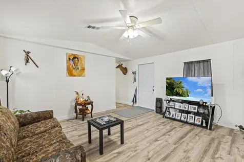 6585 Ne 7th Street Okeechobee FL 34974