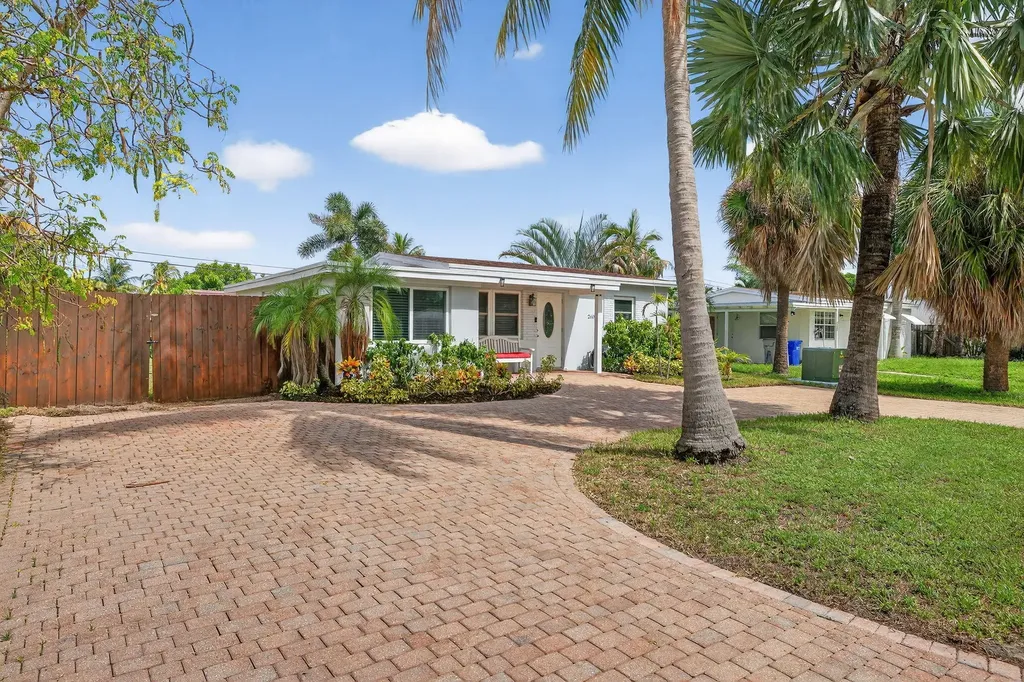 2600 Ne 14th Terrace Pompano Beach FL 33064
