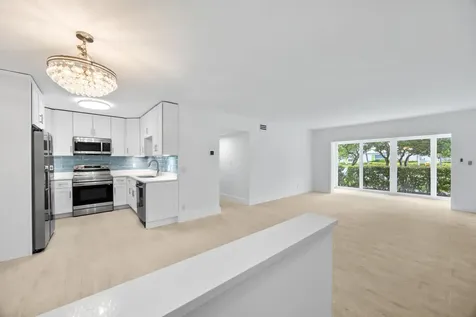 315 Venetian Drive Delray Beach FL 33483