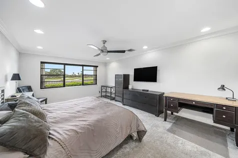 23 Eastgate Drive Boynton Beach FL 33436