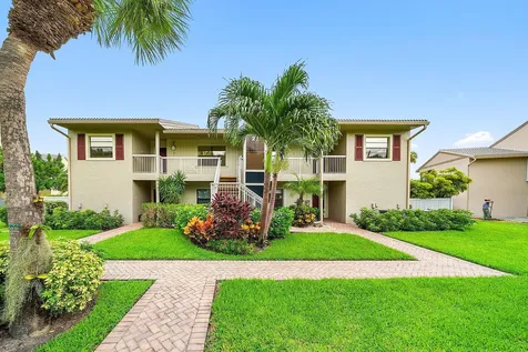 23 Eastgate Drive Boynton Beach FL 33436