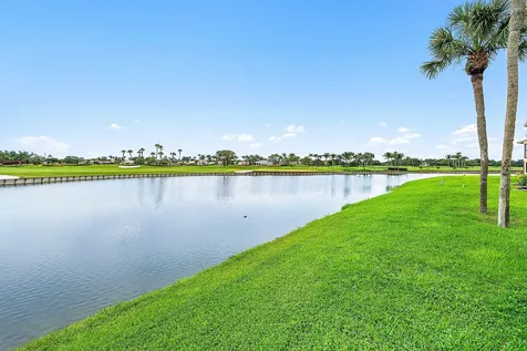 23 Eastgate Drive Boynton Beach FL 33436