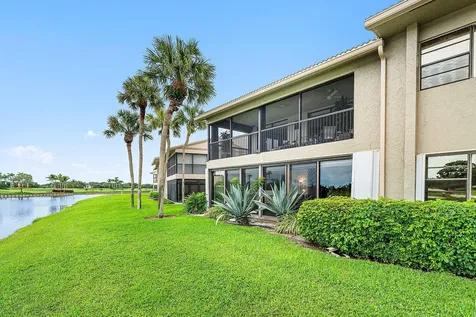 23 Eastgate Drive Boynton Beach FL 33436