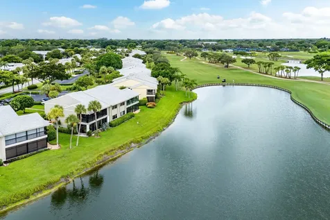 23 Eastgate Drive Boynton Beach FL 33436