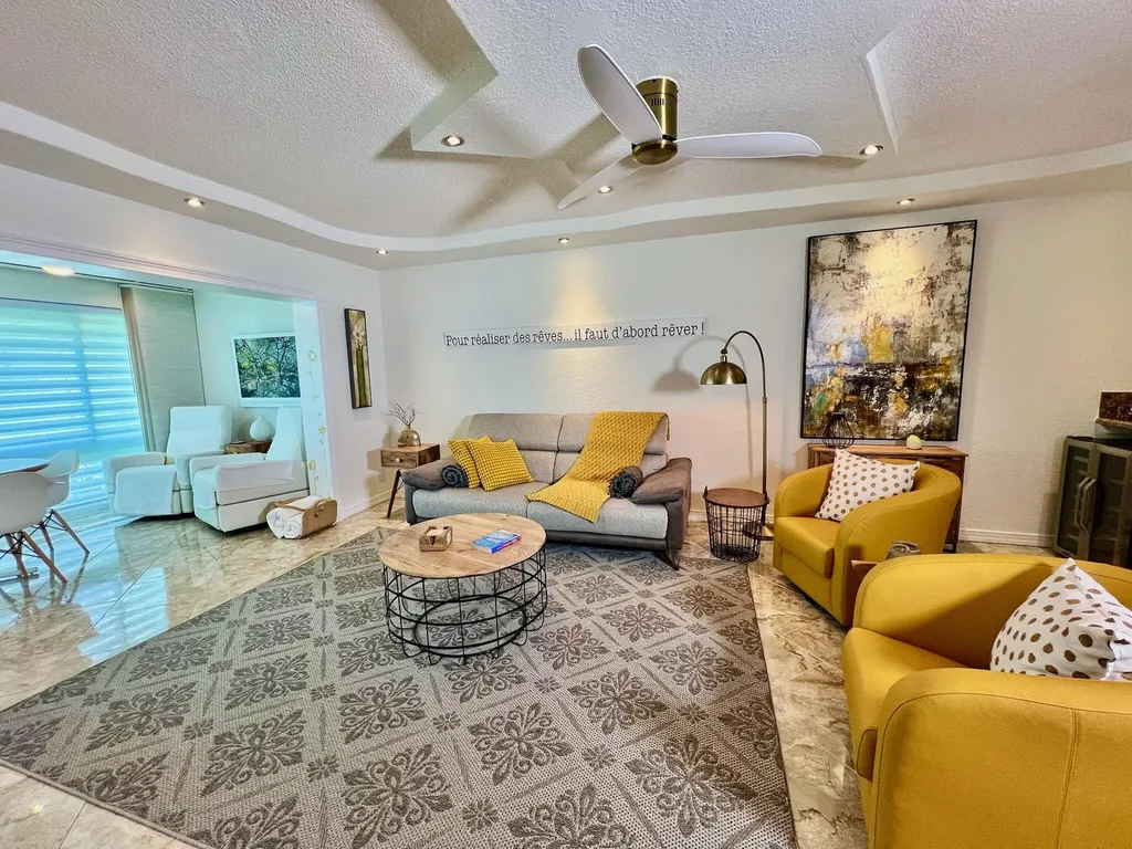5121 W Oakland Park Boulevard Lauderdale Lakes FL 33313