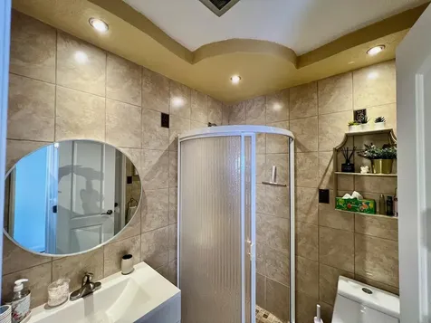 5121 W Oakland Park Boulevard Lauderdale Lakes FL 33313