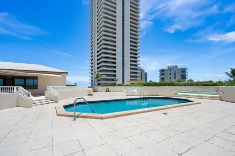 5540 N Ocean Drive Singer Island FL 33404