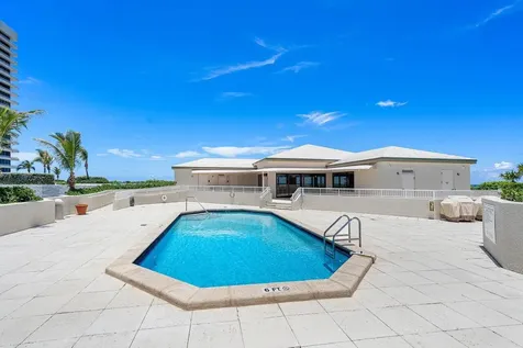 5540 N Ocean Drive Singer Island FL 33404