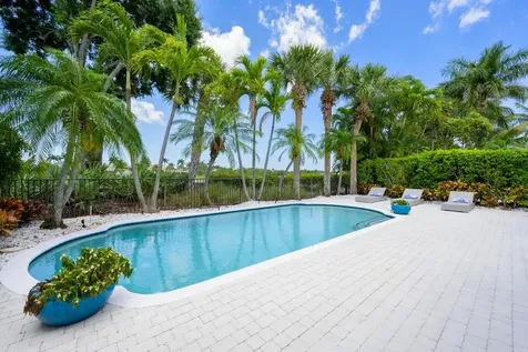 157 Esperanza Way Palm Beach Gardens FL 33418