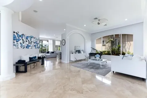 157 Esperanza Way Palm Beach Gardens FL 33418