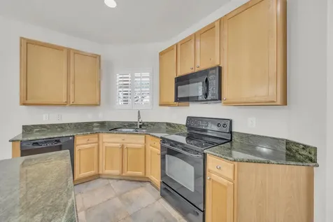 8058 Murano Circle Palm Beach Gardens FL 33418