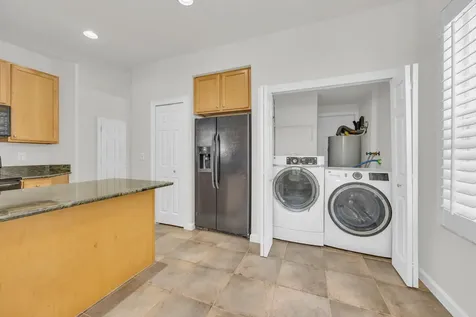 8058 Murano Circle Palm Beach Gardens FL 33418