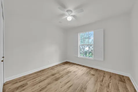 8058 Murano Circle Palm Beach Gardens FL 33418