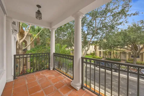8058 Murano Circle Palm Beach Gardens FL 33418