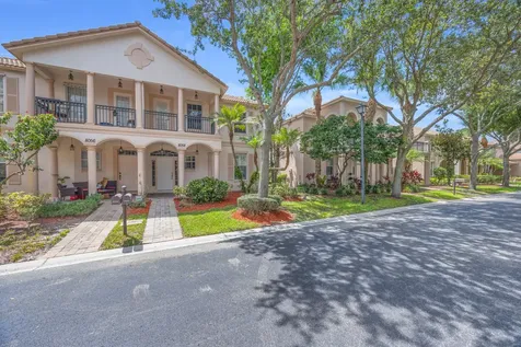 8058 Murano Circle Palm Beach Gardens FL 33418