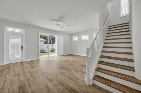 8058 Murano Circle Palm Beach Gardens FL 33418