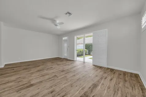 8058 Murano Circle Palm Beach Gardens FL 33418