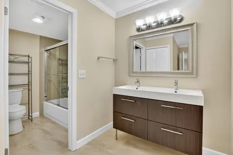 9268 Vista Del Lago Boca Raton FL 33428