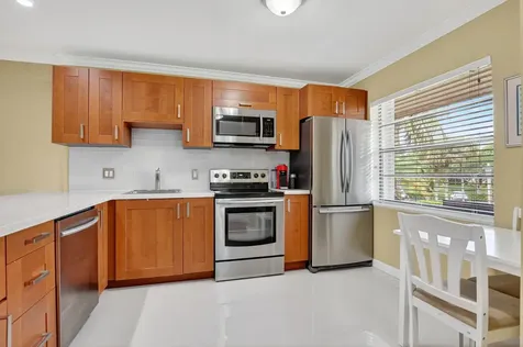 9268 Vista Del Lago Boca Raton FL 33428