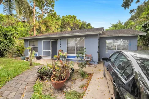 5372 Woodland Drive Delray Beach FL 33484
