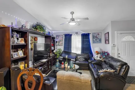 5372 Woodland Drive Delray Beach FL 33484