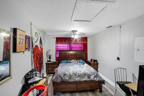 5372 Woodland Drive Delray Beach FL 33484