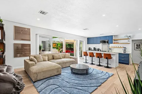 2041 Ne 30th Street Fort Lauderdale FL 33306