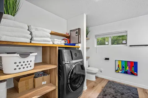 2041 Ne 30th Street Fort Lauderdale FL 33306