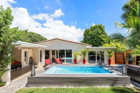2041 Ne 30th Street Fort Lauderdale FL 33306