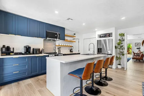 2041 Ne 30th Street Fort Lauderdale FL 33306