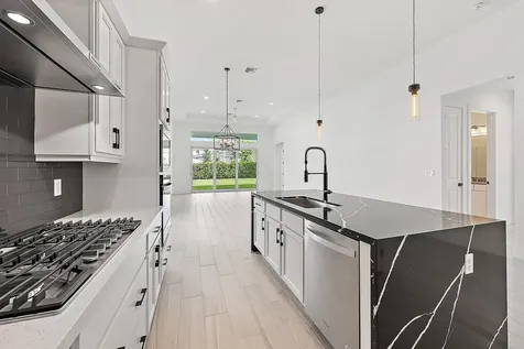 10151 Driftwood Way Palm Beach Gardens FL 33412