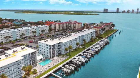 104 Paradise Harbour 112 Boulevard North Palm Beach FL 33408